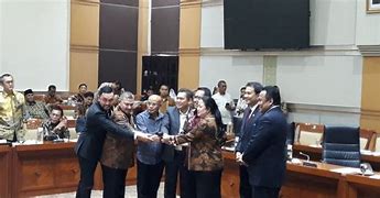 Anggota Komisi 3 Ada Berapa Dpr Ri Dari Pan